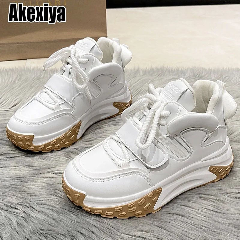 

New 2023 Spring Summer Women's Platform Skateboarding Shoes Vulcanized Shoes Thick soled Sneakers bc5592