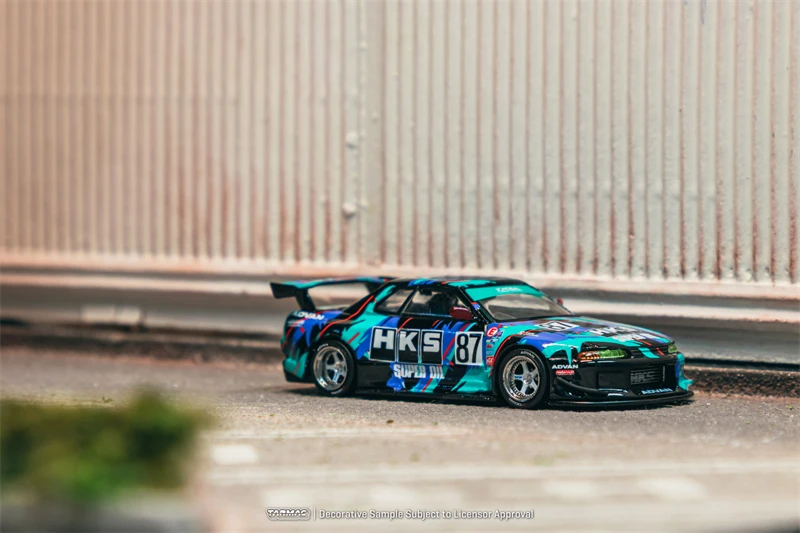 

(Предзаказ) Tarmac Works 1:64 Skyline (R32) Литая под давлением модель коллекционной машины HKS с широким корпусом