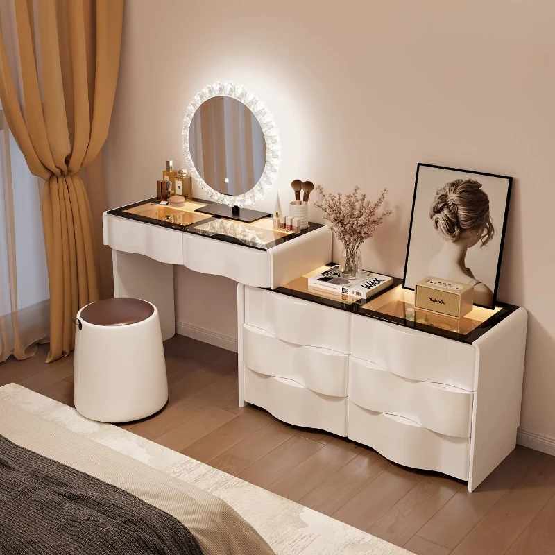 

Зеркальный туалетный столик Современная спальня с простой и встроенным шкафом из цельного дерева, туалетный столик, стол для макияжа, мебель