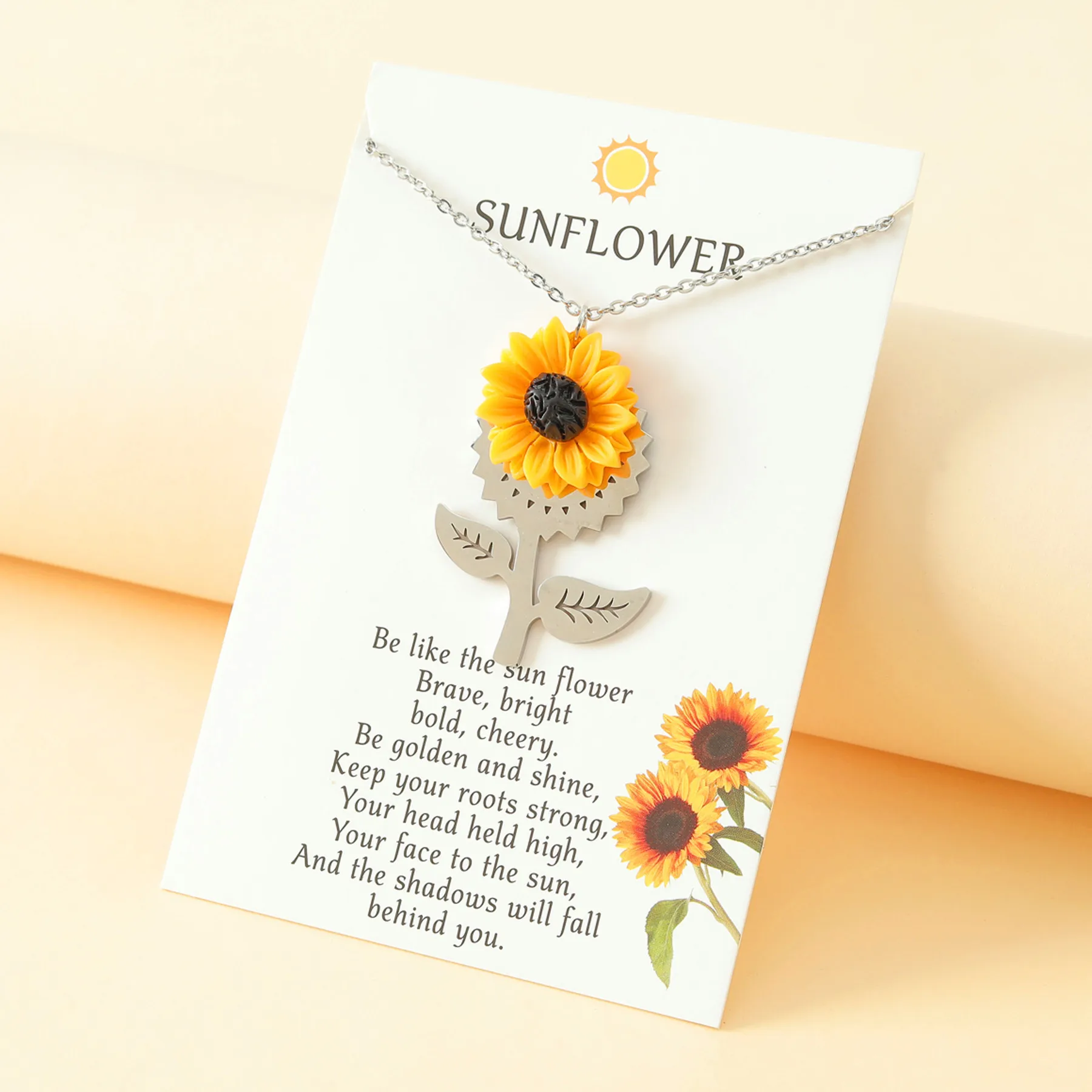 2023 New Stainless Steel Sunflower Resin Daisy Fresh Collar Chain Women's Versatile Gift Wholesale