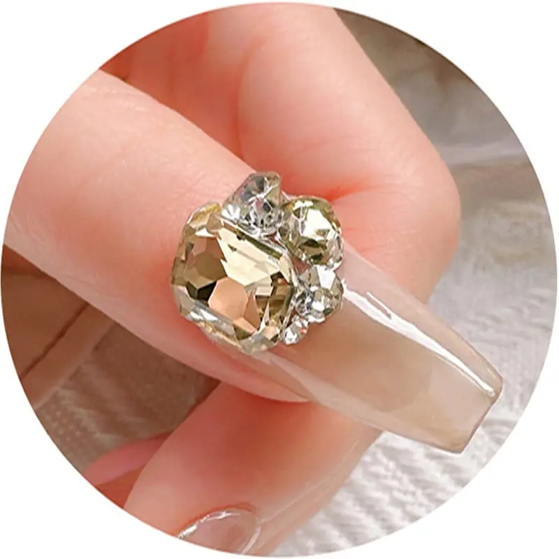 Grand strass pour ongles en verre 3D irrégulier, rose, or clair, Super brillant, breloques carrées d'amour, scintillantes, artisanat de manucure, 50 pièces