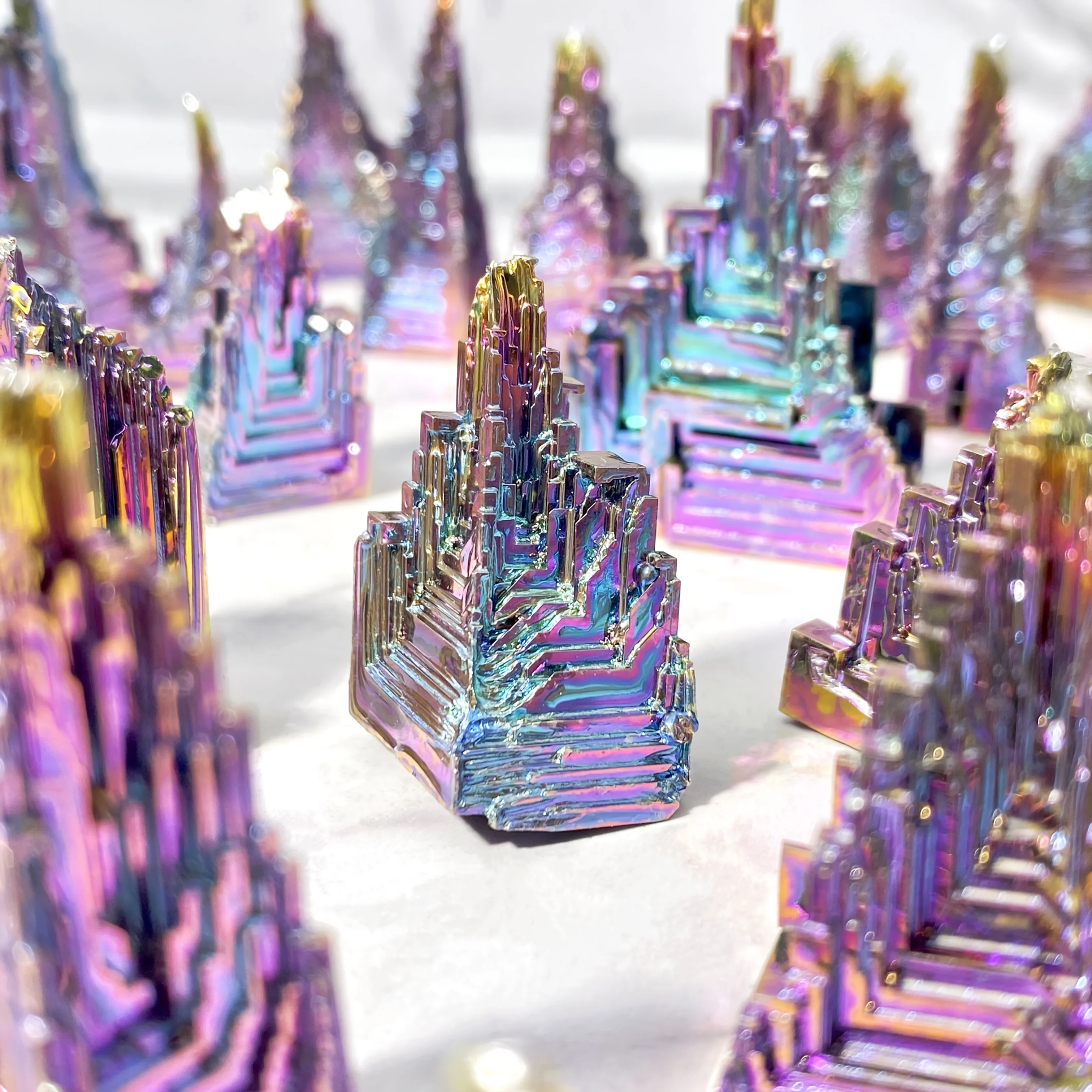 1pc Artificial Crystal Pyramid, Rainbow Aura Crystal Ore