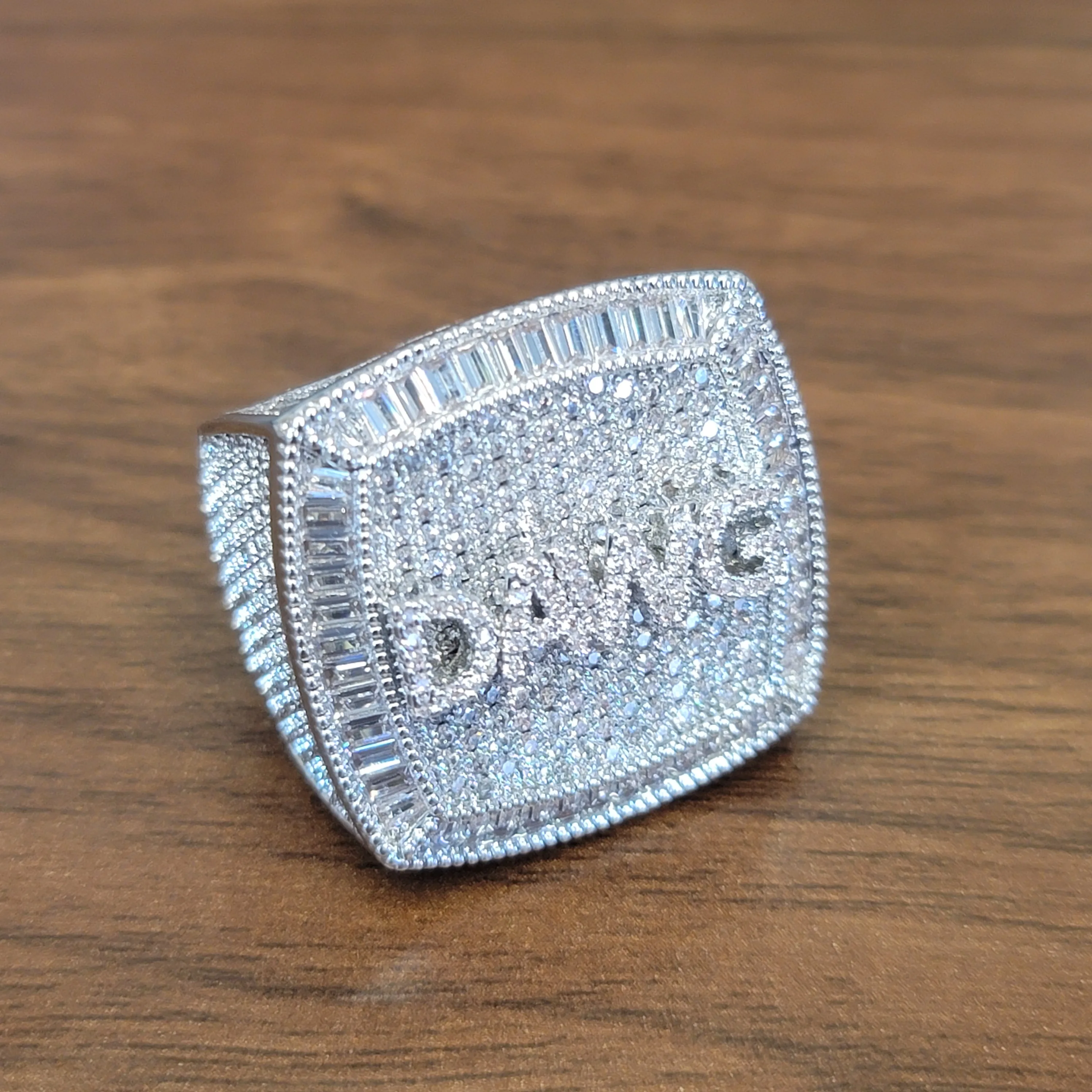 anillos-personalizados-con-letras-y-numeros-joyeria-hip-hop-con-circonitas-cubicas-anillos-con-diamantes-incrustados-regalos-para-El-y-ella