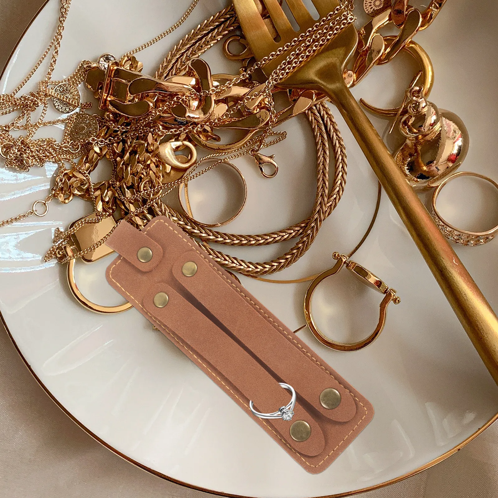 

Travel Jewelry Organizer PU Foldable Jewelry Holder Small Portable Storage Clip Multifunctional Necklace Ring Holder