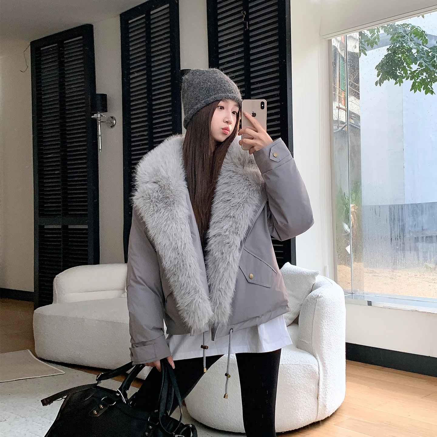 

Женское пуховое пальто с меховым воротником, зима 2025, корейский стиль, минималистичная базовая утолщенная теплая короткая теплая куртка средней длины на молнии, женская