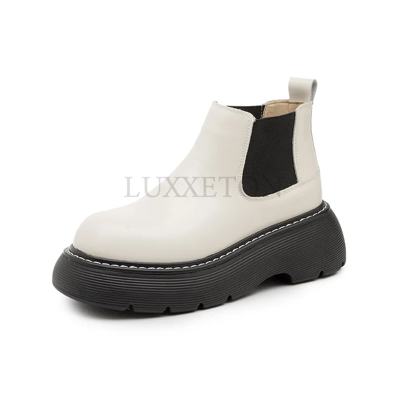 Women Leather Thick Soled Short Boots with Comfortable and Breathable Lining Plush Insulation and Fashionable Chelsea Boots