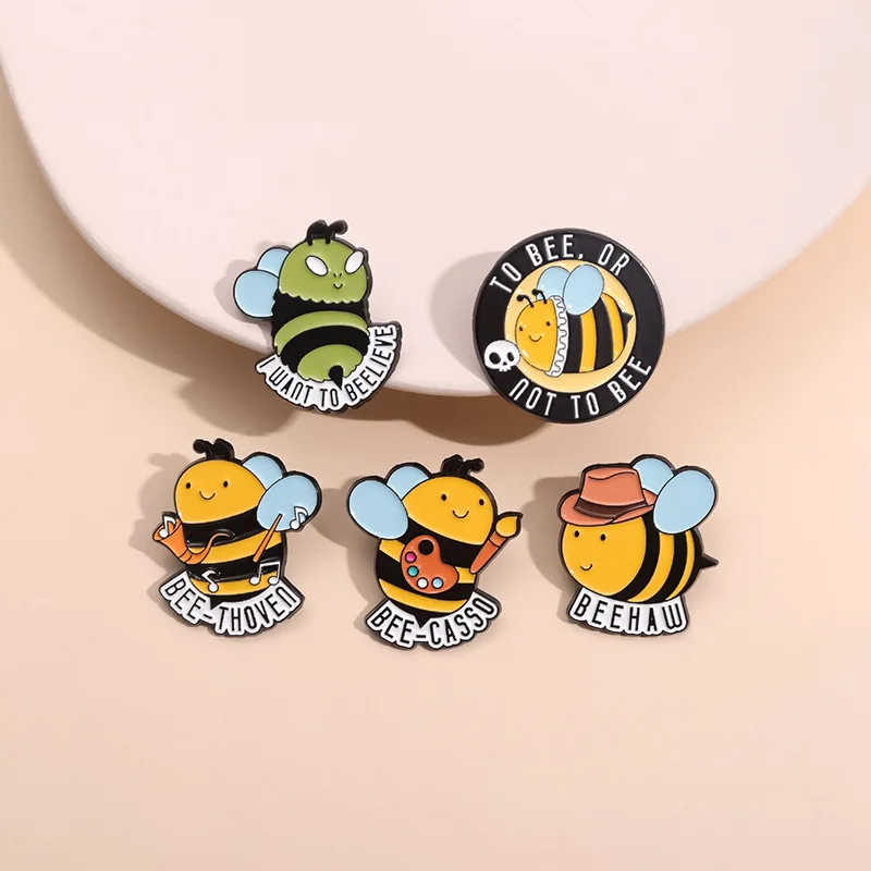 Abejas amarillas, animales lindos, broches trabajadores, accesorios de ropa, alfileres para cuello, insignias de metal, pintura al horno, regalos al por mayor