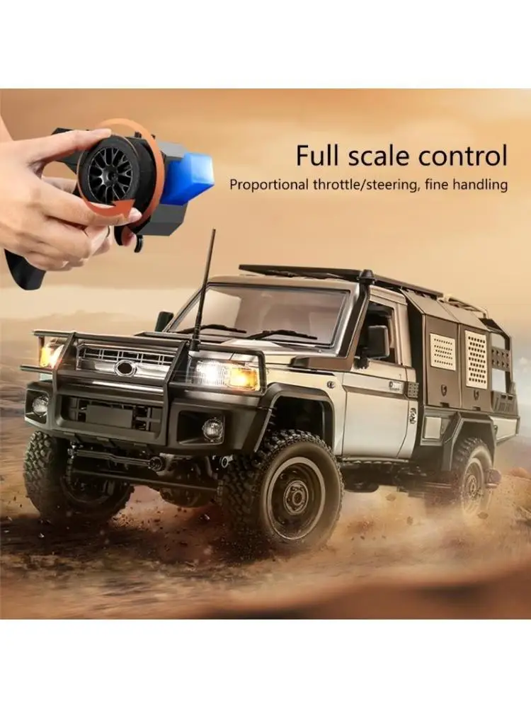 

U13F Elegant Designs 4WD Remote Controlled Car with Strong Climbing Ability