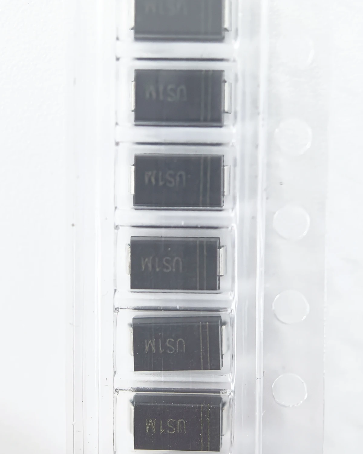 HER107 US1M DO-214A…