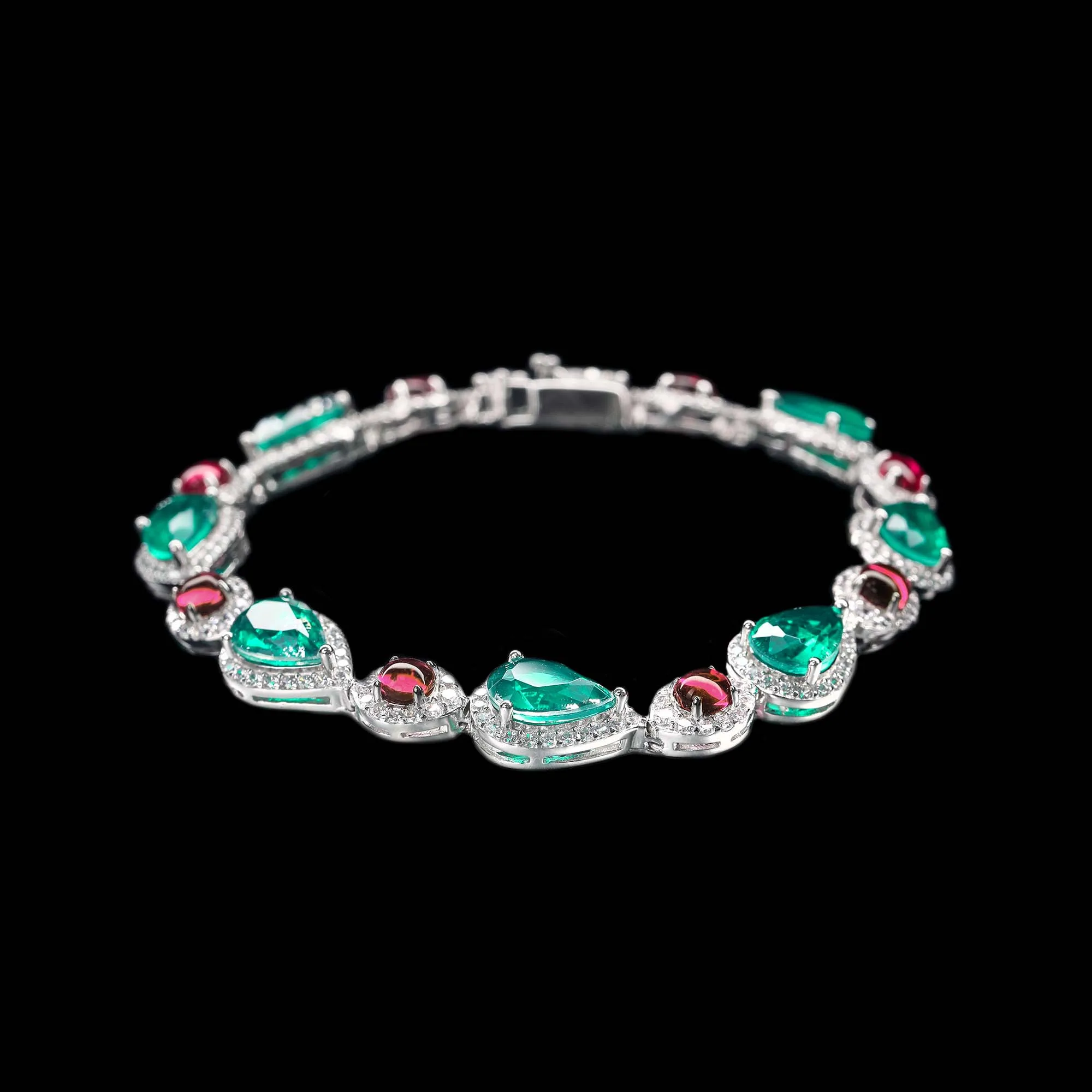 

Vintage Court Style 925 Sterling Silver Bracelet Artificial Pear Emeral May Birthstone Fine Jewelry for Women's Banquet Gifts