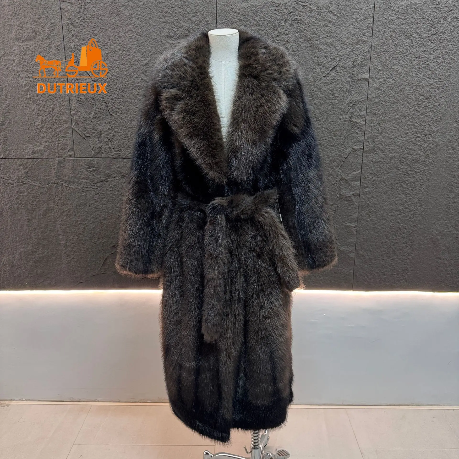 معطف فرو طويل للنساء شتوي سميك لعام 2025، ياقة فرو كاملة من جلد الغزال 100%، سترة دافئة برباط للعطلات للنساء