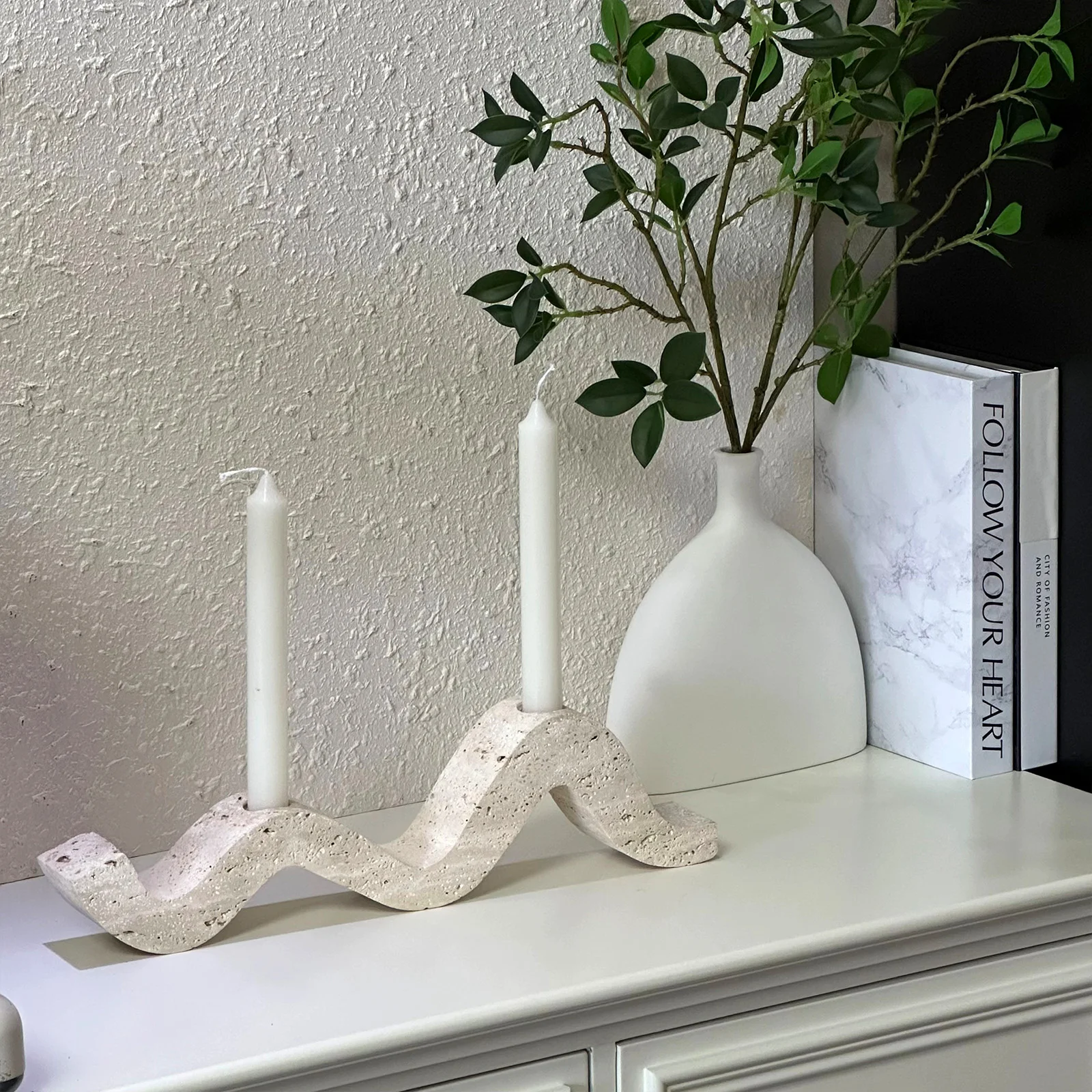 Travertin Wellenförmiger Kerzenhalter, Natürlicher Stein Doppel-Kerzenhalter Aufbewahrungsständer, Wabi-Sabi Stil Schlafzimmer-Skulptur