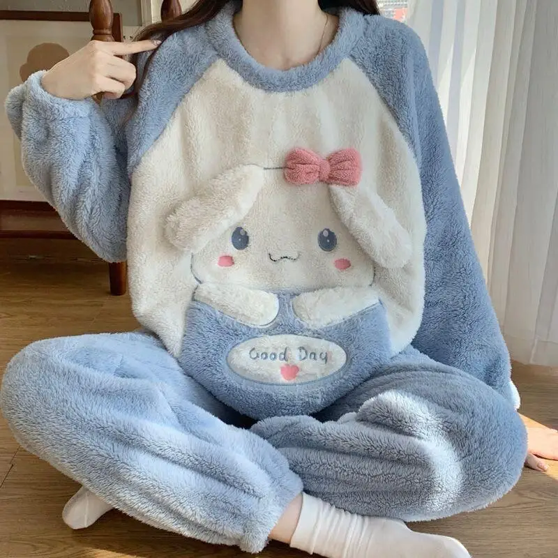 

Женский пижамный комплект Sanrio Hello Kitty: милая японская мультяшная пижама из кораллового флиса с подкладкой для студентов, осень-зима