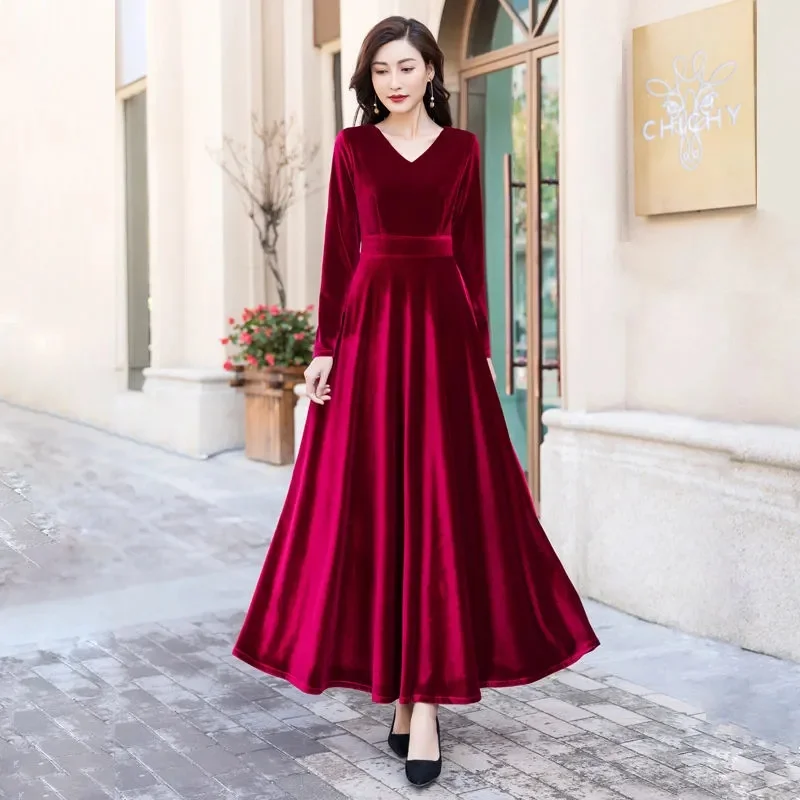 Lady V-neck 2023 Spring and Autumn Golden Velvet Long Swing Dress Tourism Holiday Dress Elegant and Fashionable Women\'s Clothing