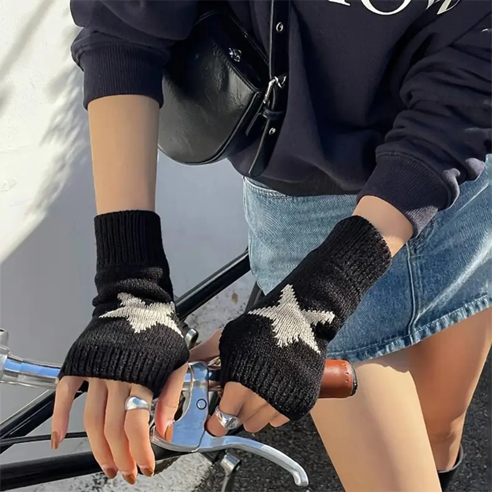 Y2K Star Knitted Gloves Women Pentagram Half Finger Warm Mitten Autumn Winter INS Fashion Five Pointed Star Fingerless Gloves