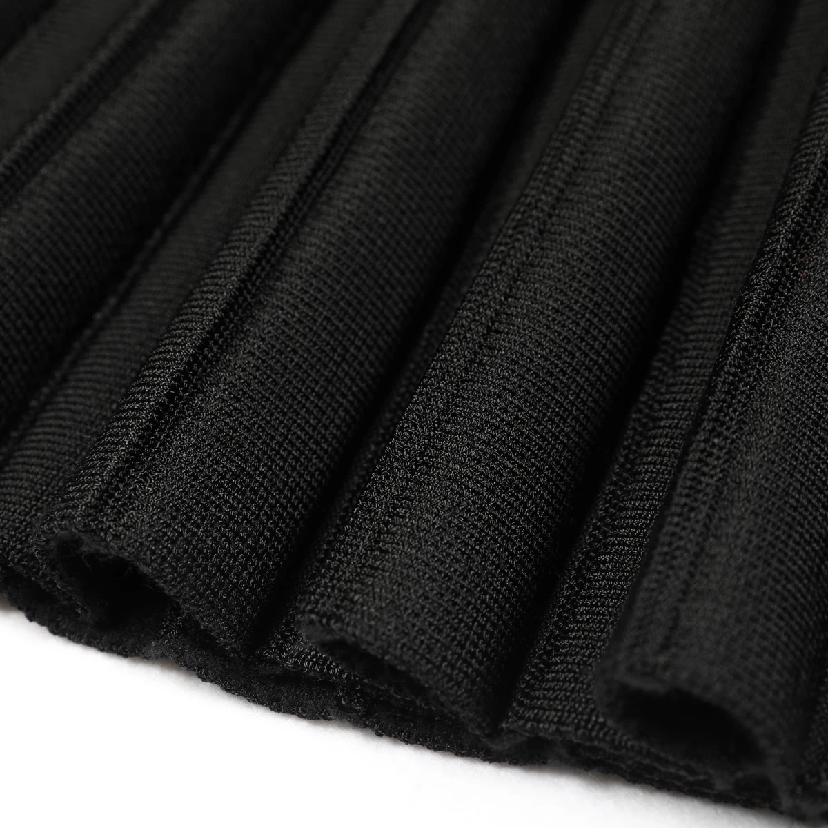 ฤดูใบไม้ผลิและฤดูใบไม้ร่วงใหม่แฟชั่น Commuter ถัก Heavy Duty แขนยาวรอบคอเสื้อสเวตเตอร์ถัก Top Coat + กระโปรงสั้นพับ