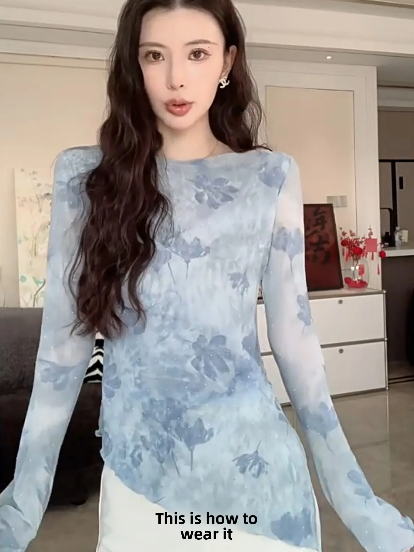 

Fashionable Heavy-Duty Bell Sleeve Slim Fit Shirt Glittering Top Korean Style Commute Wind Summer Shirt Poetic Lin Brand