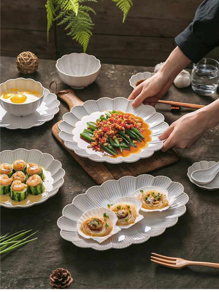 

Dish set for home high value ceramic petals texture bowl plate creative bowl and chopstick combination