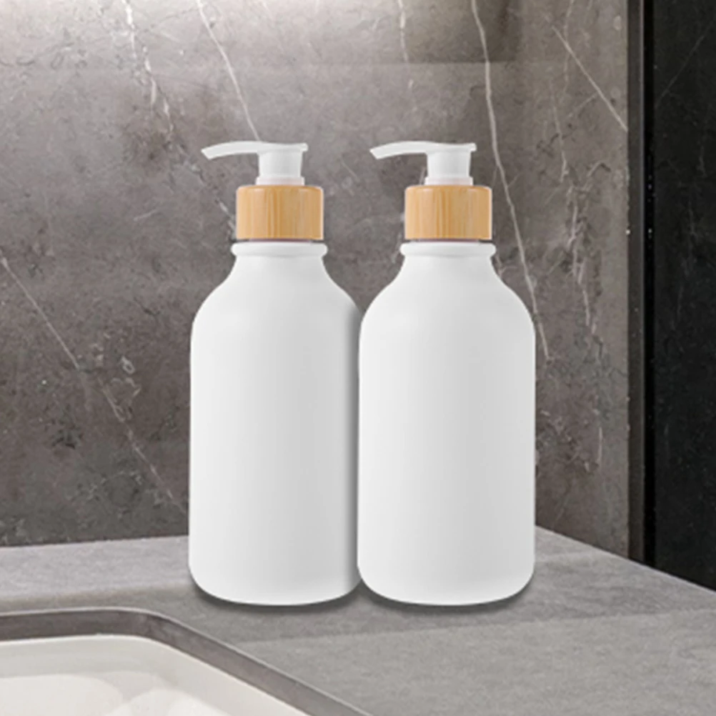 

2Pcs 500Ml White Press Type Soap Dispenser Refillable Liquid Lotion Bottle Durable Plastic Shampoo Conditioner Container Kitchen