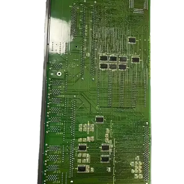 

Оригинальная печатная плата ПЛК с ЧПУ в Японии A16B-3200-0020 Электрическое оборудование