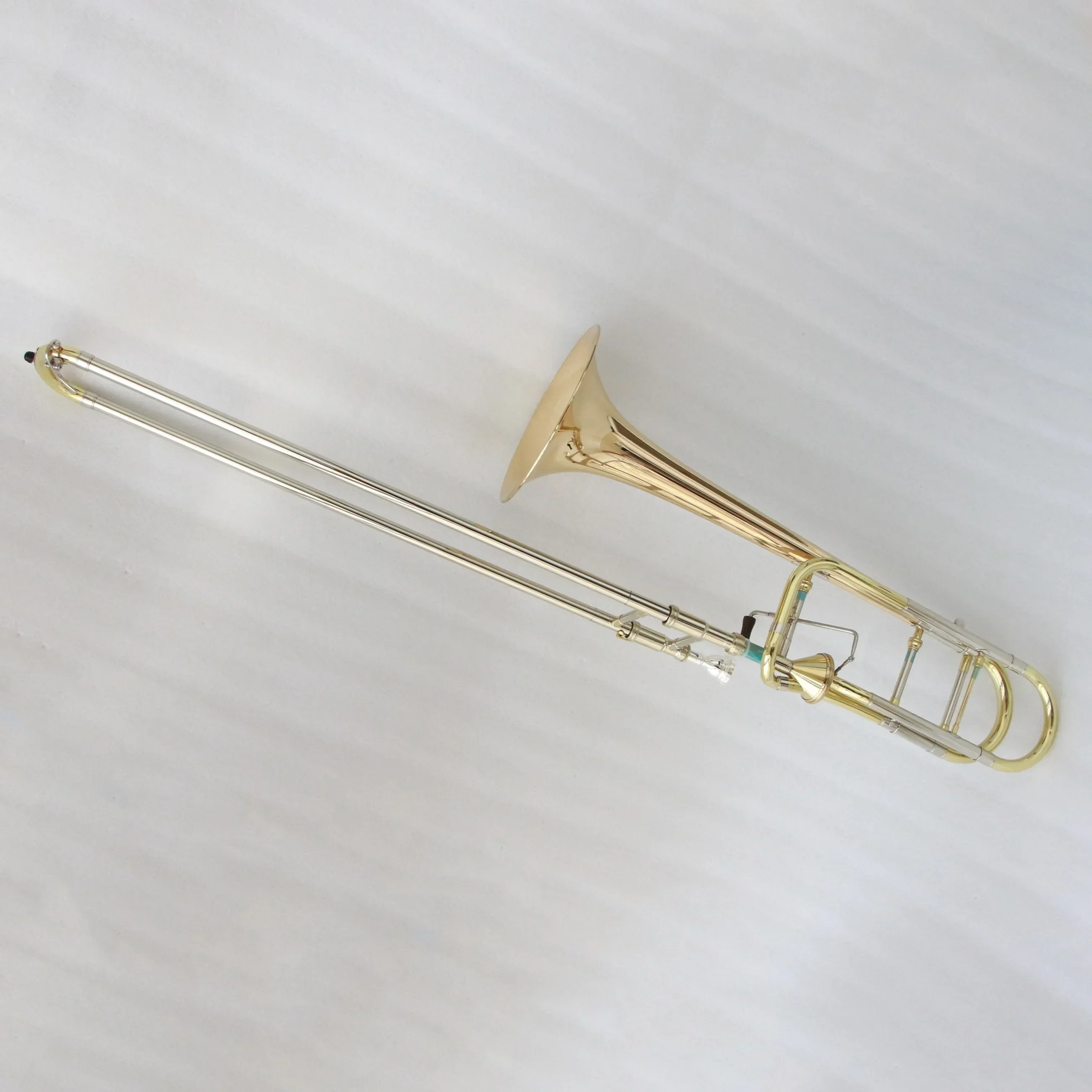 High quality professional trombone Brass Body Gold Lacquer chinese trombone