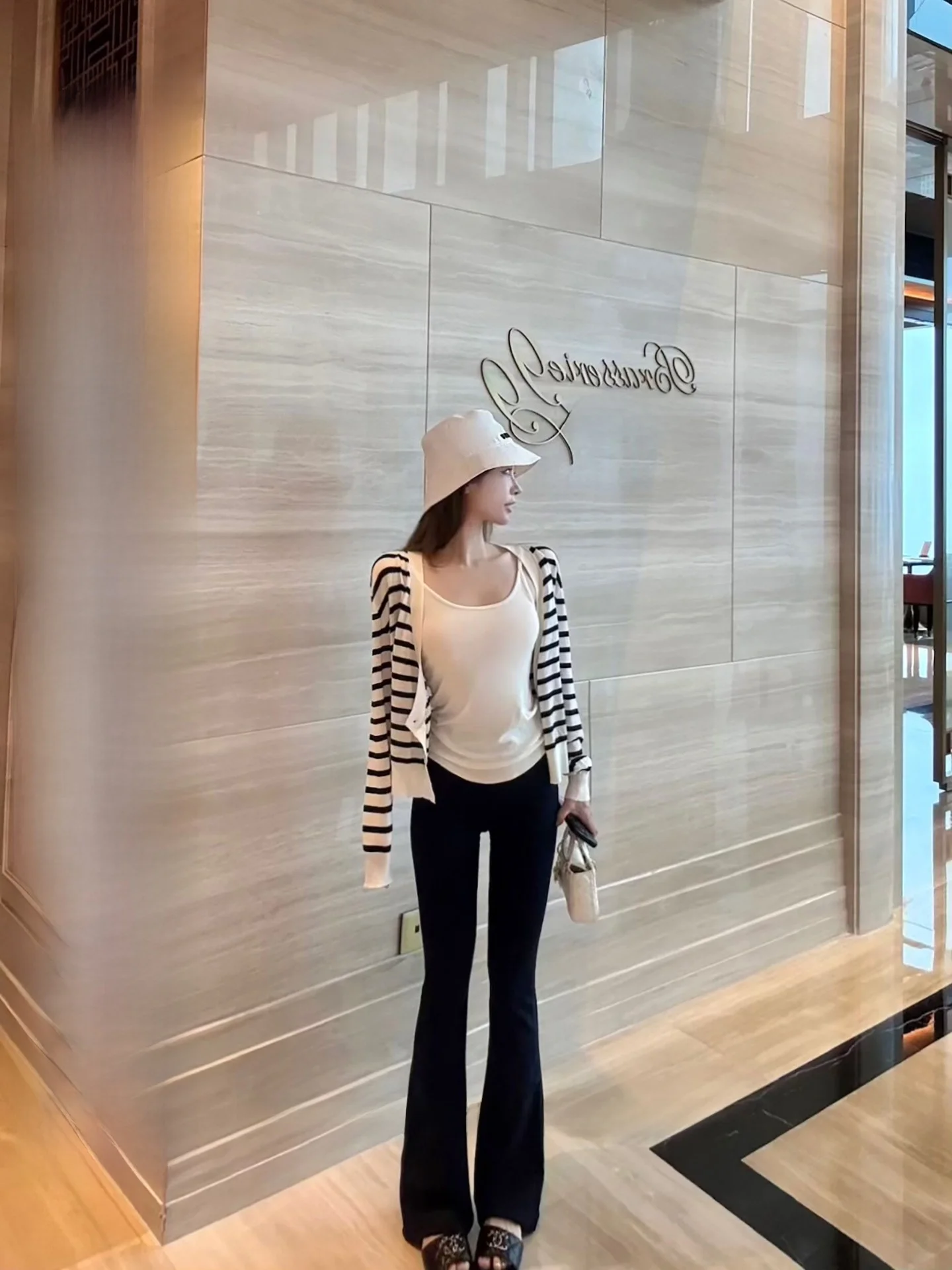 

Женские летние брюки-клеш с высокой талией, удлиняющие ноги, повседневные, комфортные, прямые, новые