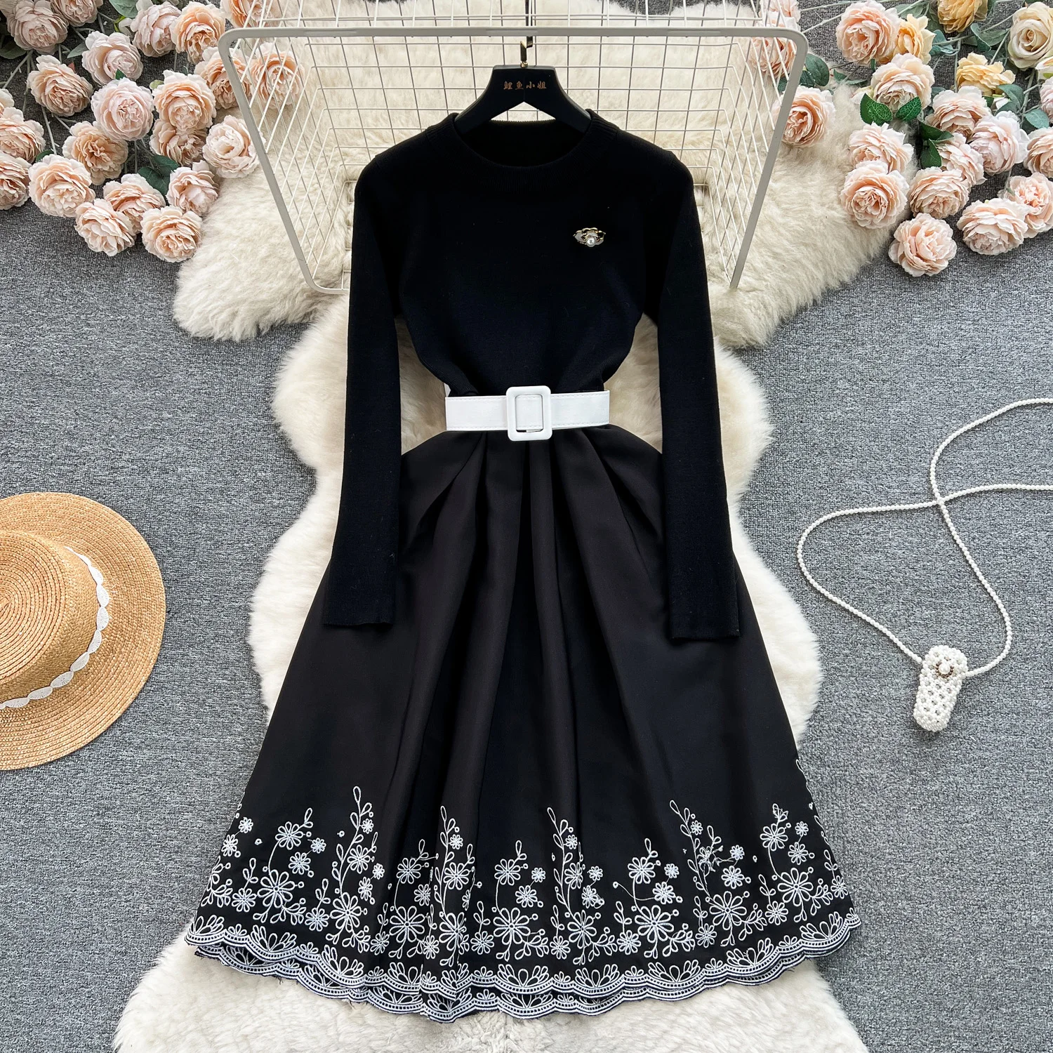 Elegant Fake Two-piece O-neck Basics Knit Spliced Embroidered Floral Slim Sashes Chic Autumn Women High Street Evening Dresses