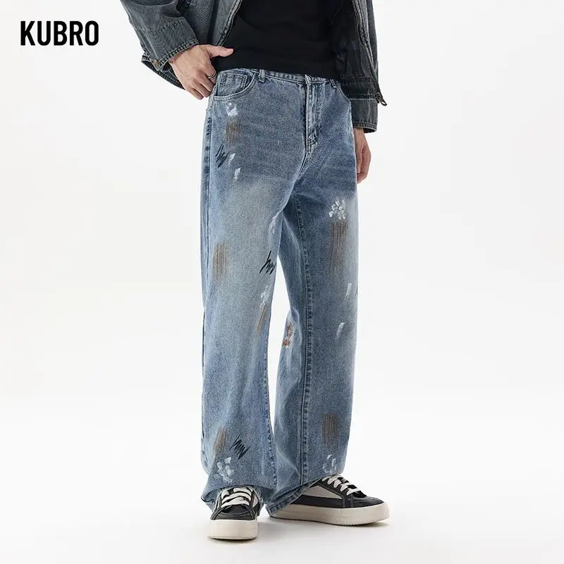กางเกงยีนส์วินเทจลายไล่สีวาดด้วยมือ แฟชั่นเรียบง่ายทรงหลวม กางเกงขายาวทรงตรงขากว้างสำหรับผู้ชาย เหมาะสำหรับฤดูใบไม้ร่วงและฤดูหนาว