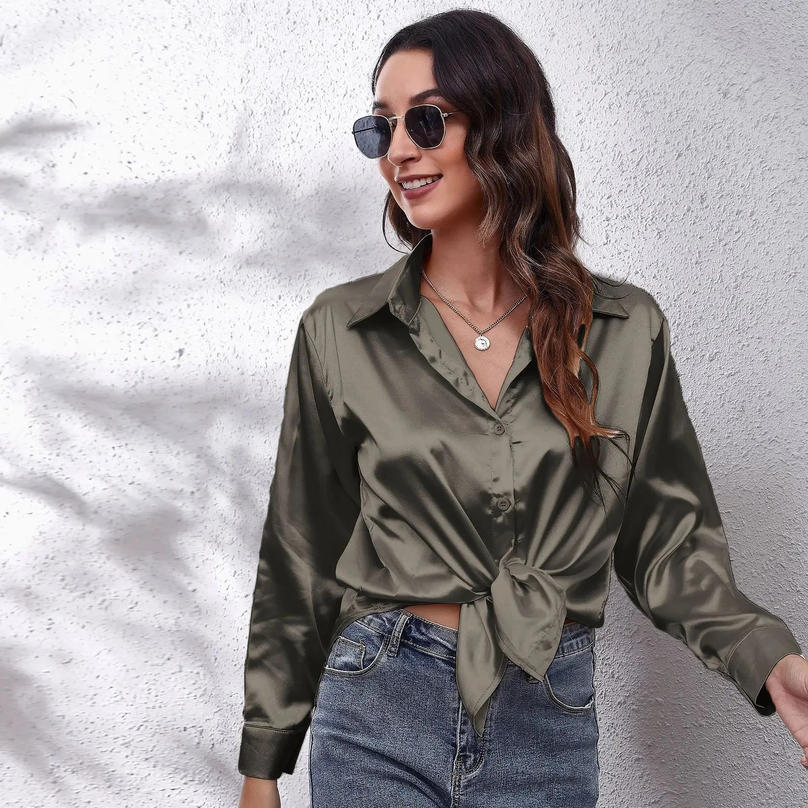 Women\'s Spring New Fashion Casual Street Button Shirt Satin Silk Top Elegant and Comfortable Long Sleeve Loose Shirt