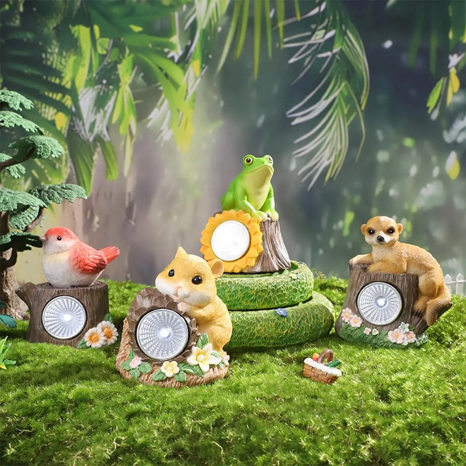 

Animal Outdoor Garden Statue with Solar Lights Resin Sculpture for Yard Lawn