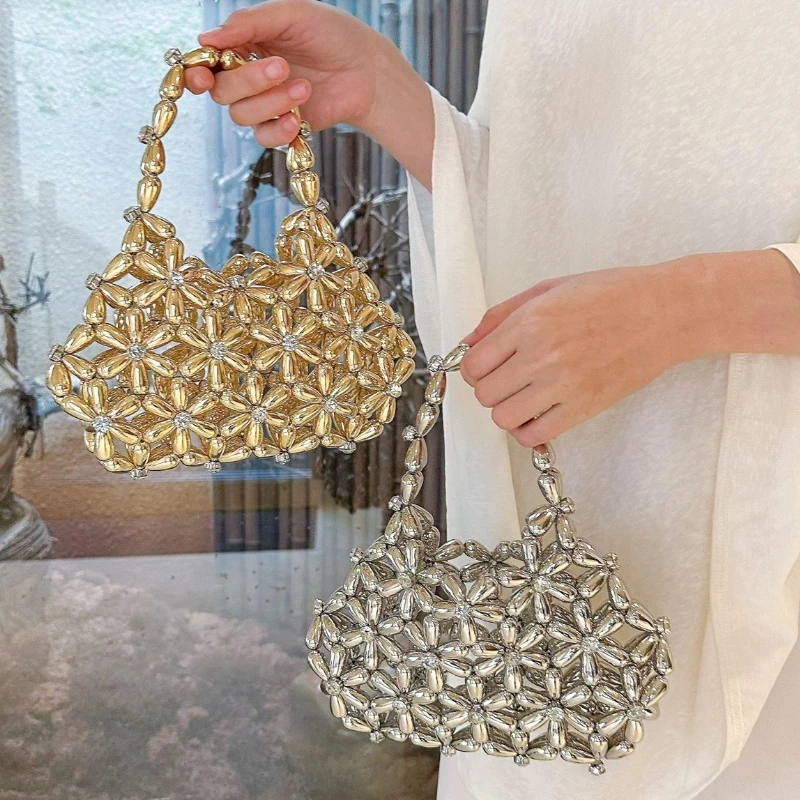 

2026 Luxury Metallic Texture Handmade Beaded Handbag Handmade Clutch Purse Glitter Wedding Party Female Mobile Phone Bag