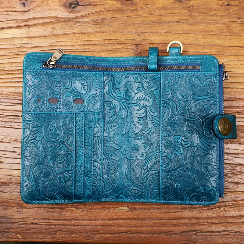 Genuine Cow Leather Passport Holder Travel Wallet with Airtag Case Anti-lost Pocket Pen Card Holder Keyring Passport Cover