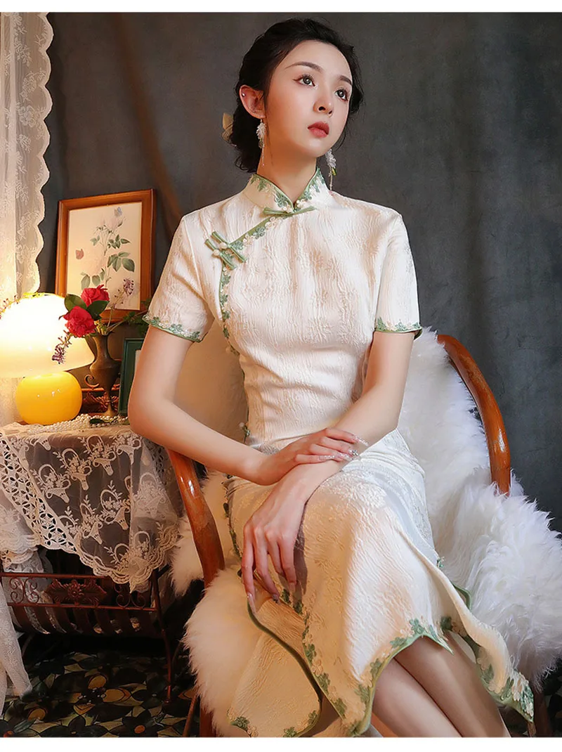 Women Summer White Cheongsam Lace Green Embroidery Pearl Short Sleeve Vintage Dress Slim Female Costumes Elegant Qipao S To XXL