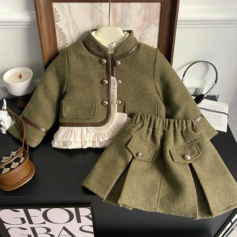 

2025New Girls' Fashionable Winter New Cotton and Thickening Top and Skirt Two-Piece Set