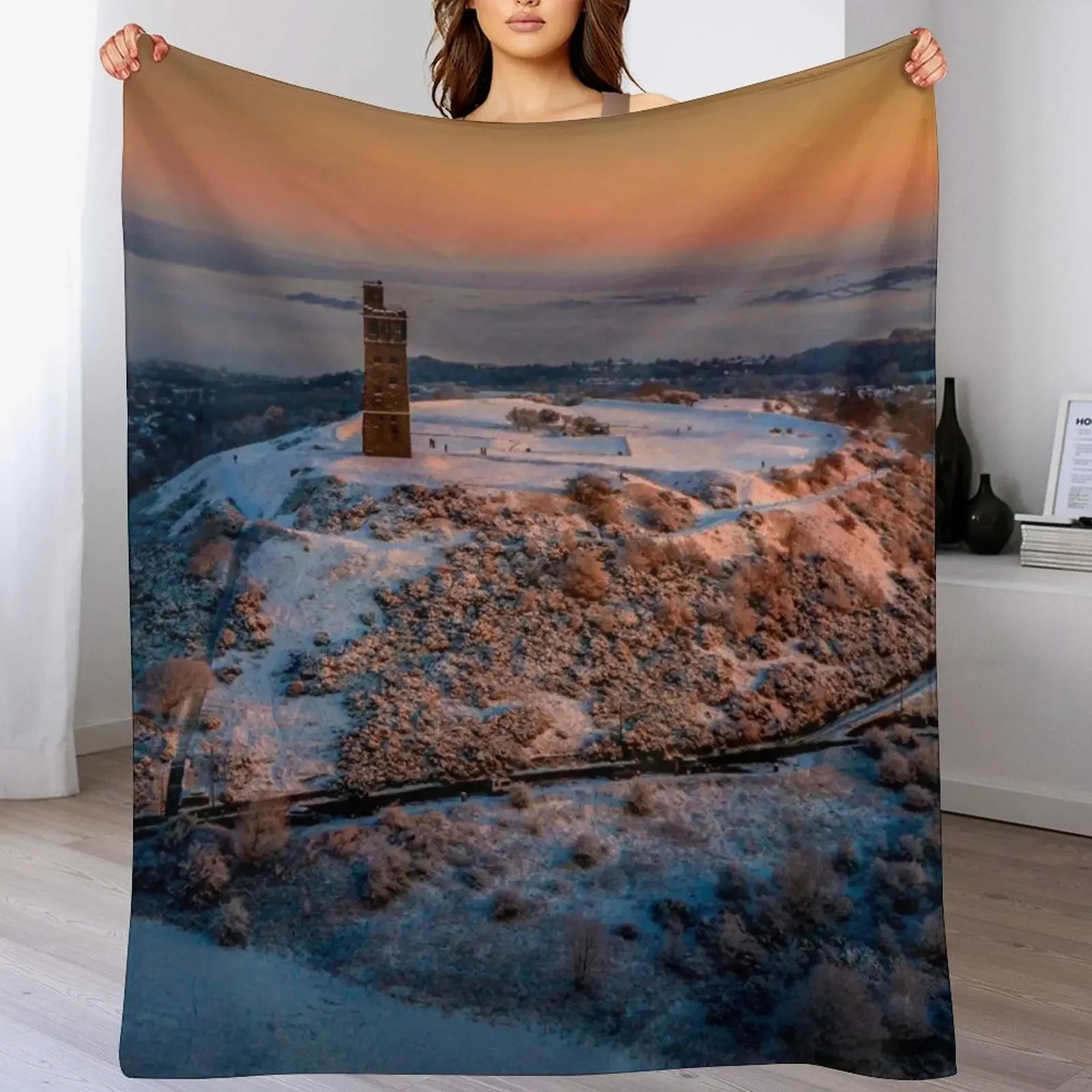 Early morning Light Castle Hill Throw Blanket Travel Size Cozy Blanket for Plane Train