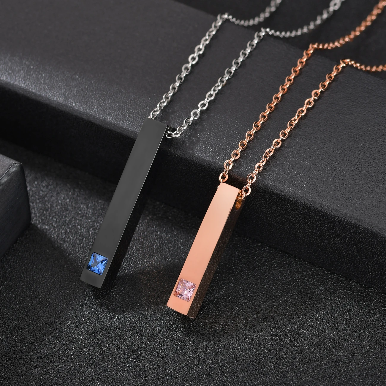 Personalized 4 Sides Engraving Square Bar Pendant Custom Name Date Stainless Steel Necklace Women Men Jewelry Gifts Wholesale