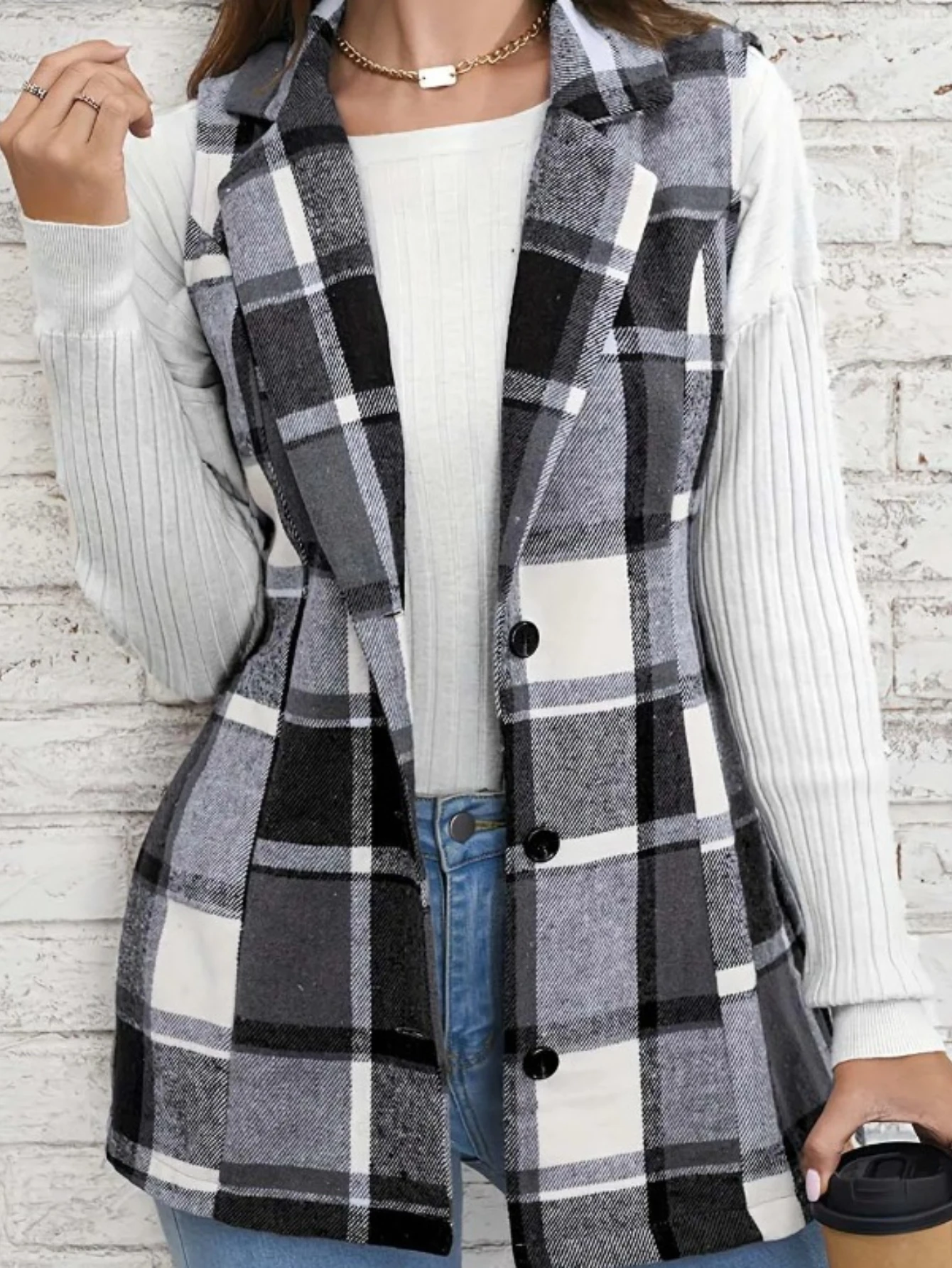 

Европейско-американский стиль: модная и элегантная женская одежда в клетку