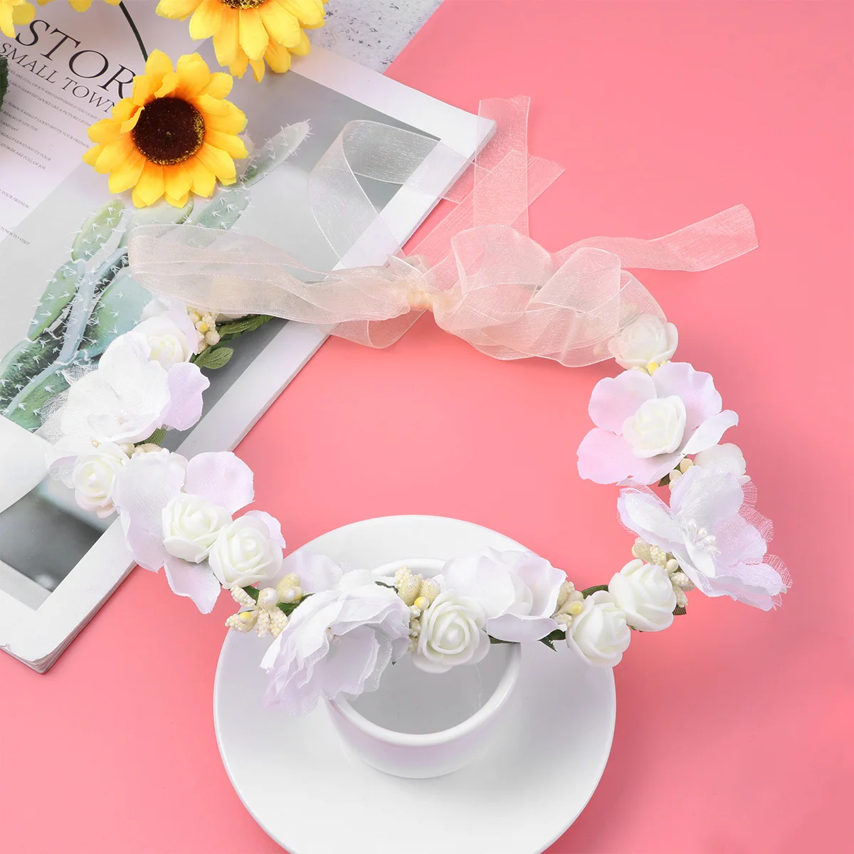 

Floral Headband Flower Crown for Women Elegant Artificial Floral Wreath Hair Accessory Bridal Wedding Party Festival Photo