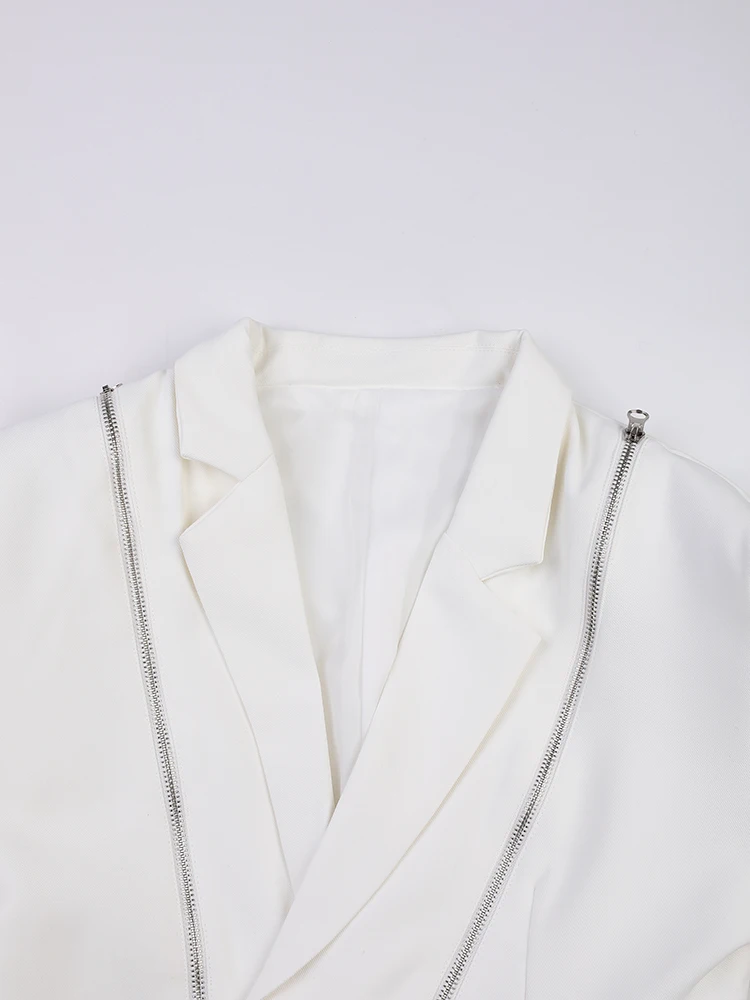 [MODX] Blazer irregolare con cerniera bianca Donna Nuova giacca ampia a maniche lunghe con intaglio Moda marea Primavera Autunno 2024