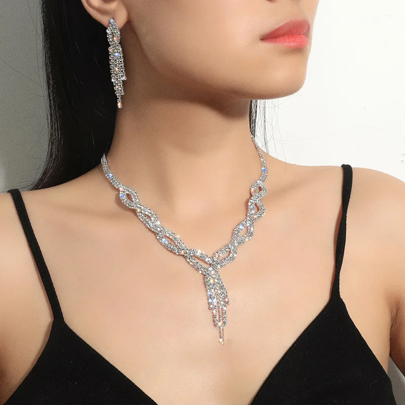 DAIHE New Necklace Earrings Set Harbor Wind Woven Rhinestones Clavicle Necklace Bridal Jewelry Chain Diamond Set Banquet Chain