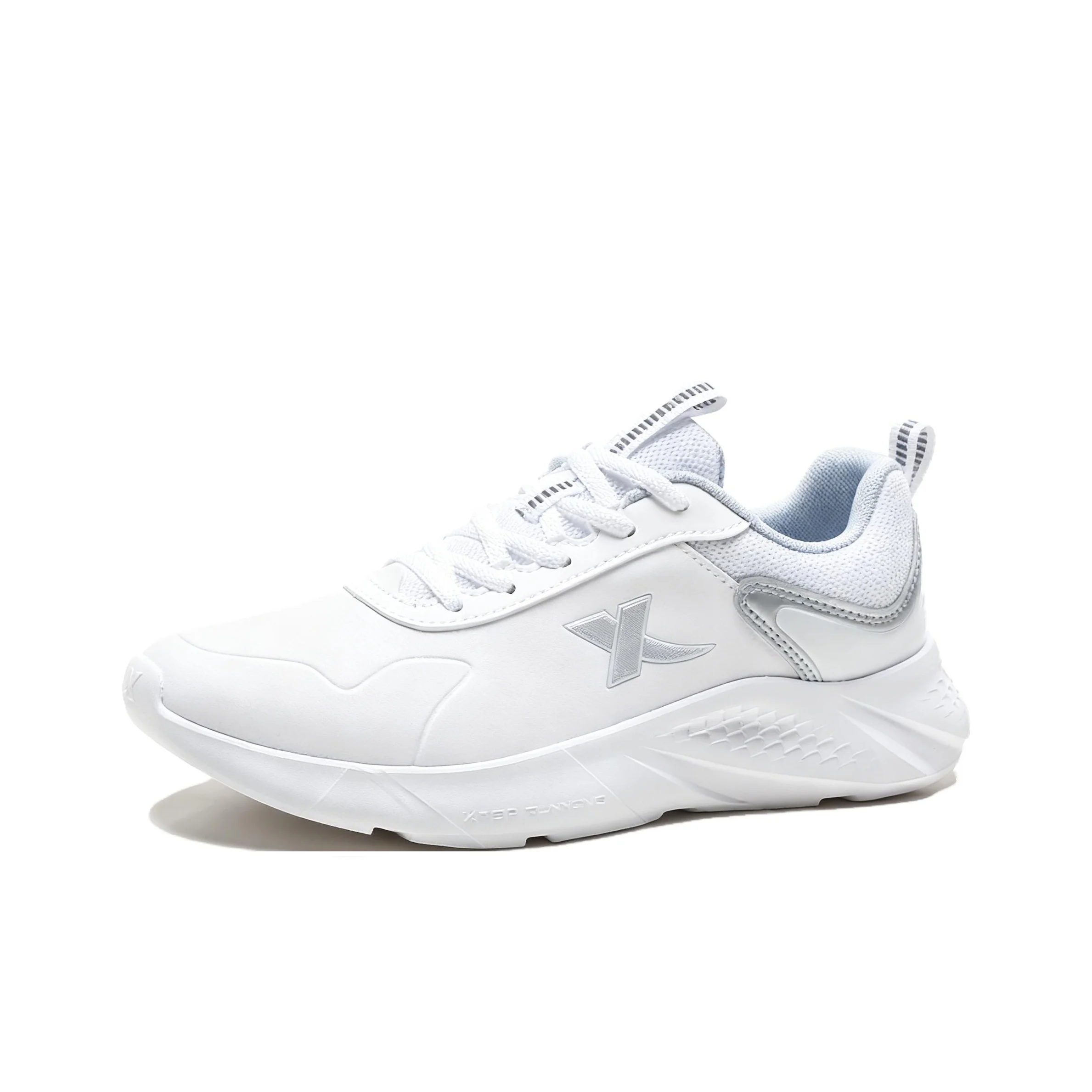 XTEP Running Shoes Women's Classic White/Silver 879418110035-6/