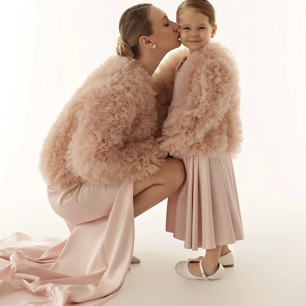 

Champagne Mother and Daughter Tulle Coat Birthday Family Look Chic Short Mommy and Me Tulle Blouse Puff Tops With Sleeves Cape