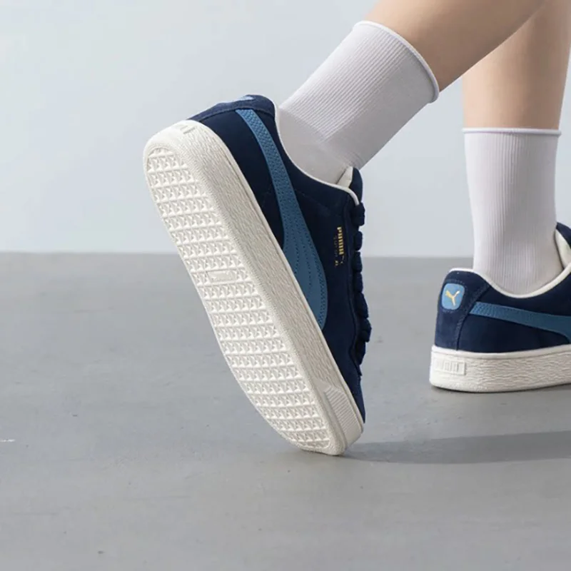 PUMA Unisex Suede Low Top Skate Sneakers 395205-17 395205-72 Color Block Formstrip Gold Logo Shoes