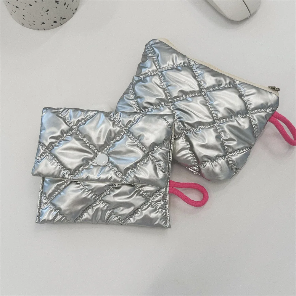 Silver Love Quilting Small Clutch Bag Cute Coin Purse Card Holder Women Mini Makeup Pouch Key Lipstick Earphone Storage Bag