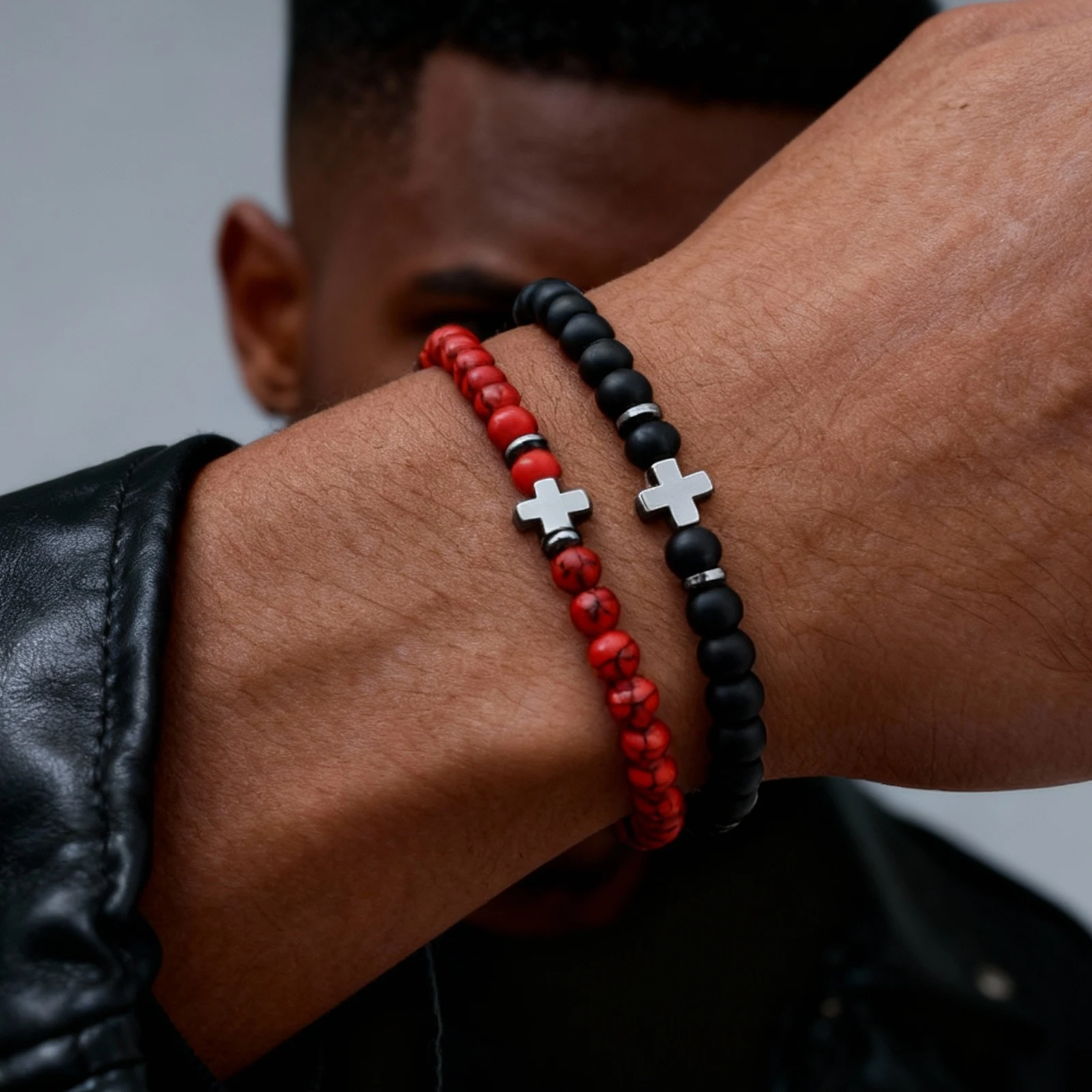 Pulseira de Pedra de Pinheiro Vermelho e Ônix Preto com Contas Cruzadas para Homens e Meninos, Pulseira Elástica de 4mm, Joia Simples Empilhável