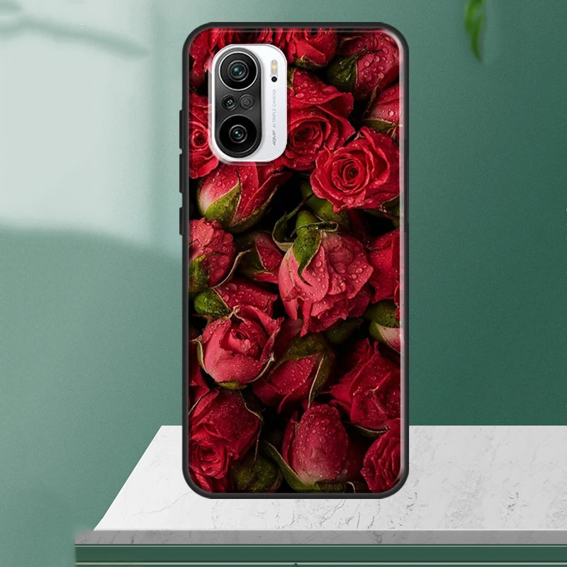 Bright Red Rose Flowers Case For POCO F5 X3 X4 X5 Pro C40 M4 M5s F3 F4 GT Cover For Xiaomi 13 12 Lite 11T 12T Pro