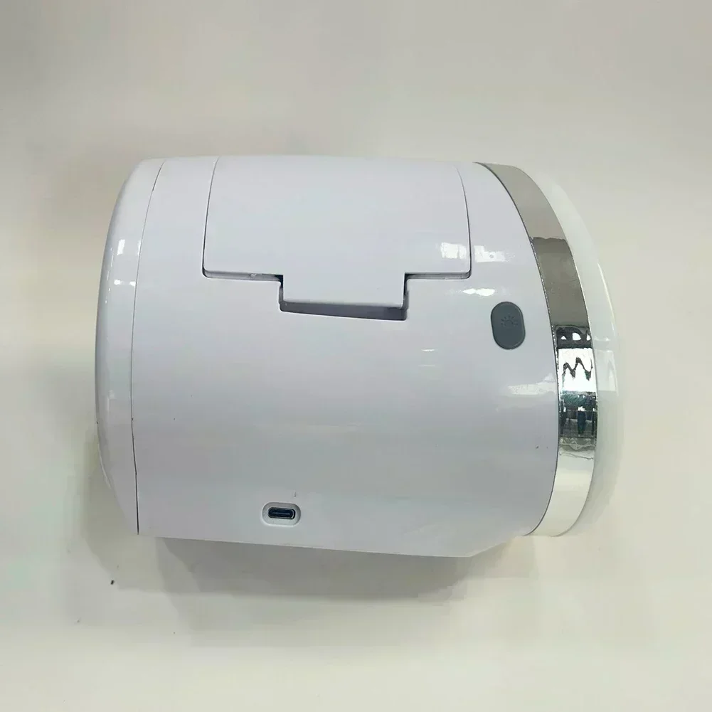 Portable Air Circulation Fan with 3 Speed Settings Air Cooler for Room Use Includes Reusable Ice Packs and LED Lights