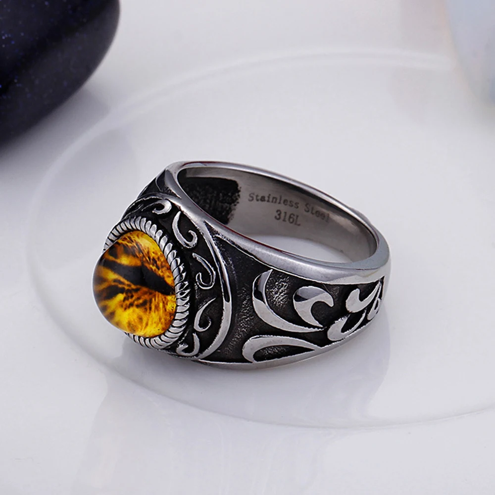 Classic Retro Titanium Steel Men's Ring Gem Inlaid Closed Fashion Personality Dress Up High-end Jewelry Birthday Gift