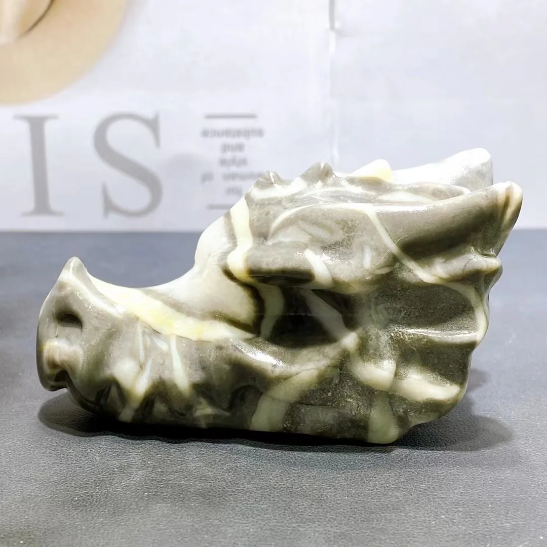 

Natural Shellstone Dragon Skull Crystal Carving Healing Energy Stone Fashion Creative Christmas Gift For Children 1pcs