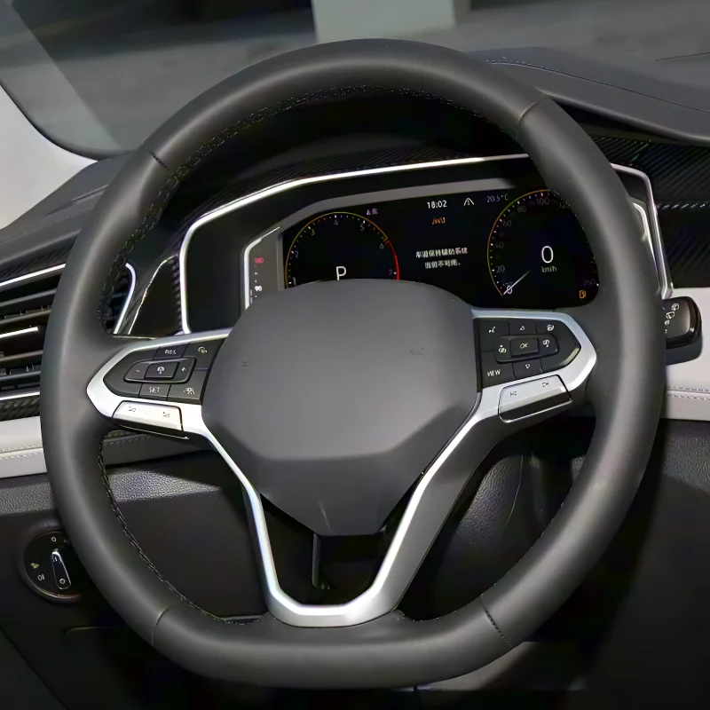 

For Volkswagen Bora 22-26models Hand-stitched steering wheel cover lightweight and breathable full coverage modification desig